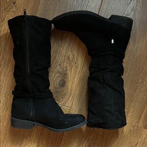 Kohl's Classic Black Kids Boots